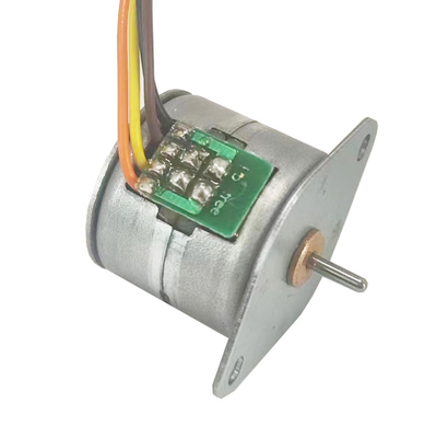20 mm stapmotor 20BY45-135 5V DC 4 draden met 6 mm lange as